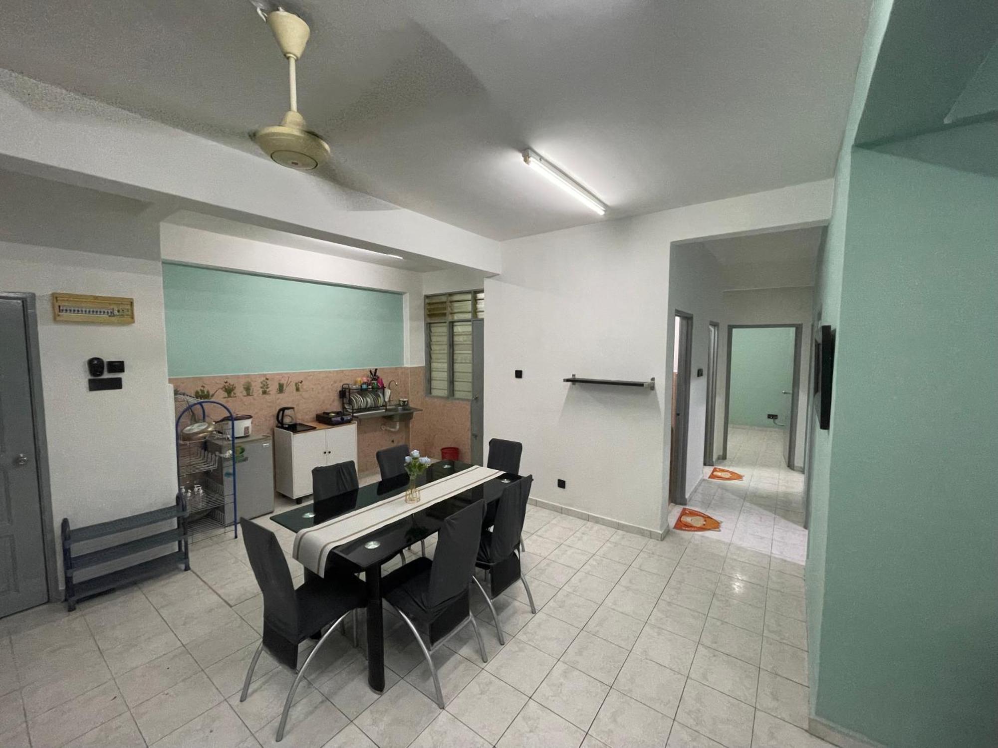 Blissful Breeze 4 Rooms & Netflix By Ezyroom Melaka Ayer Keroh Buitenkant foto